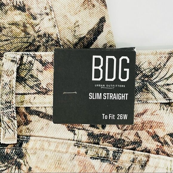 NWT UO BDG Forest Print Slim Straight Jeans - Picture 12 of 14